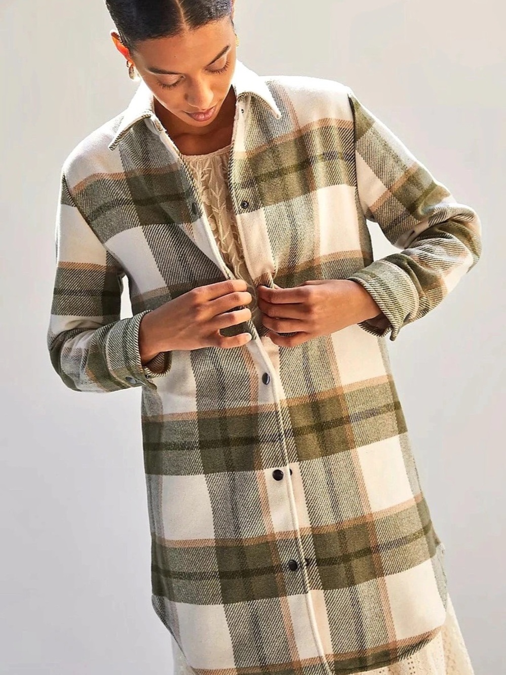 BB Dakota Plaid Shirt Jacket in Green & White Medium shacket coat